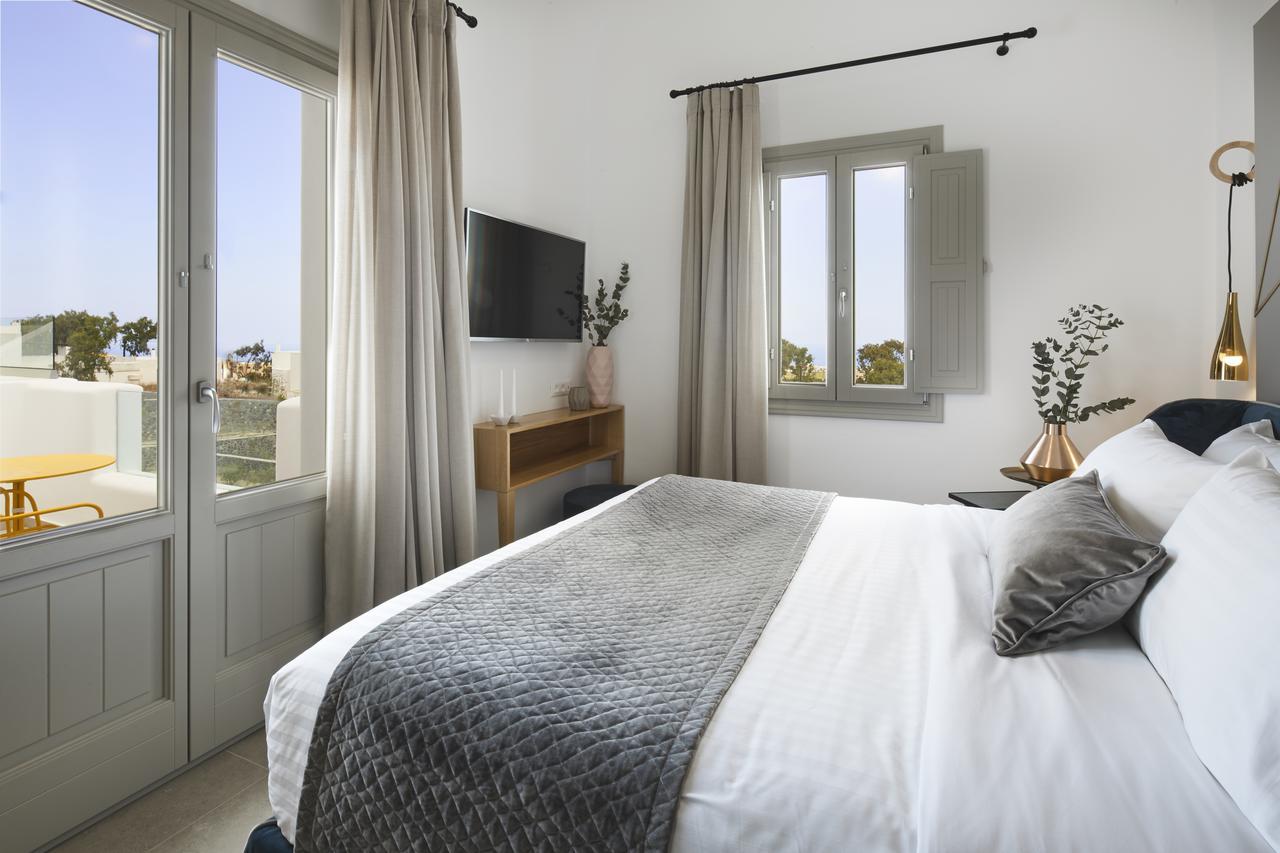 Altera Pars Suites Messaria  Exterior photo